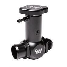 Load image into Gallery viewer, CHBCB-IFN-20AN-150-RADCAP-A-Chase Bays -20AN / 1.50in (38mm) Normal Hose Raised Inline Filler Neck w/Cap-Filler Necks-Chase Bays