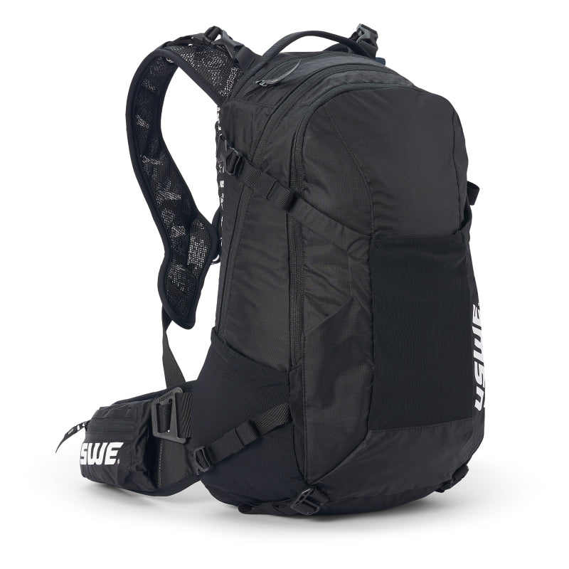 USWE Shred MTB Daypack 16L - Carbon Black-Bags - Backpacks-USWE