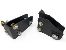 Load image into Gallery viewer, TUF20852-Tuff Country 80-97 F-250 4wd (w/2in Front Lift Kit And 4 Bolt Mounting) Axle Pivot Drop Brackets Pr.-Suspension Arms &amp; Components-Tuff Country