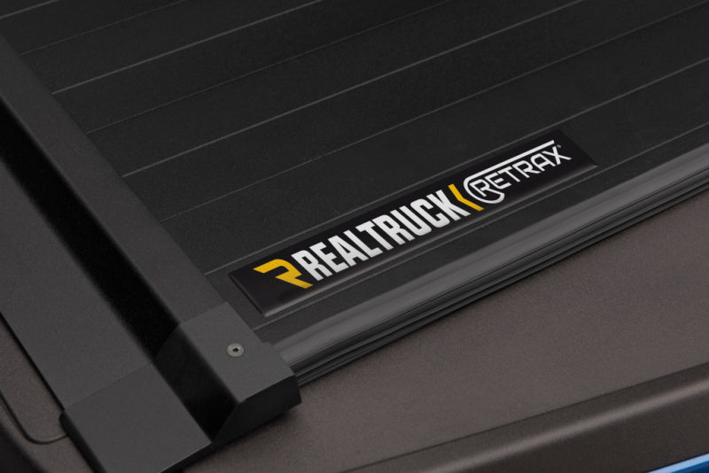RTX30379-Retrax 21-24 Ford F-150 IX Manual Retractable Tonneau Cover Super Cab - 6.5ft Bed-Retractable Bed Covers-Retrax