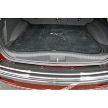 Load image into Gallery viewer, Jeep Grand Cherokee Carbon Fiber Rear Step BOAW-RS05JPGC-C