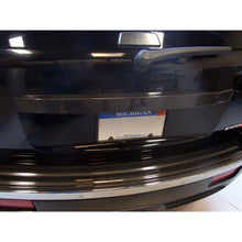 Load image into Gallery viewer, Jeep Grand Cherokee Carbon Fiber Trunk Latch Cover 2005-2010