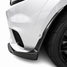 Load image into Gallery viewer, 2017-2021 Jeep Grand Cherokee SRT TrackDemon front splitter with carbon fiber performance design