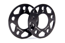 Load image into Gallery viewer, Dinan D210-2025 Wheel Spacer Set - primary product image