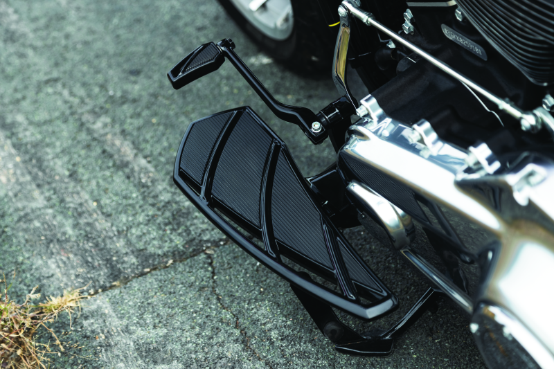 KUR5791-Kuryakyn Phantom Shift Peg Black-Footpegs-Kuryakyn