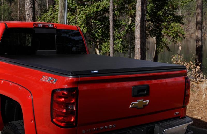 Lund 04-15 Nissan Titan (5.5ft. Bed) Hard Fold Tonneau Cover w/Bracket Kit - Black-Tonneau Covers - Hard Fold-LUND
