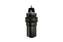 Load image into Gallery viewer, Turbosmart TS-0404-1532 Fuel Pressure Regulator