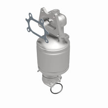 Load image into Gallery viewer, MagnaFlow Conv DF 05-10 Odyssey Front Manifold-Catalytic Converter Direct Fit-Magnaflow