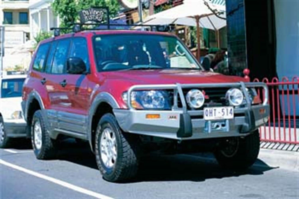 ARB ARB Combar Pajero Nm8-9.5