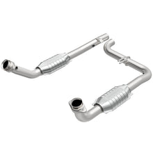 Load image into Gallery viewer, MagnaFlow Conv DF 05-10 Odyssey Front Manifold-Catalytic Converter Direct Fit-Magnaflow