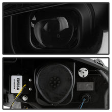 Load image into Gallery viewer, Spyder Apex Series 05-13 Chevrolet C6 Corvette Hi Powered LED Headlights