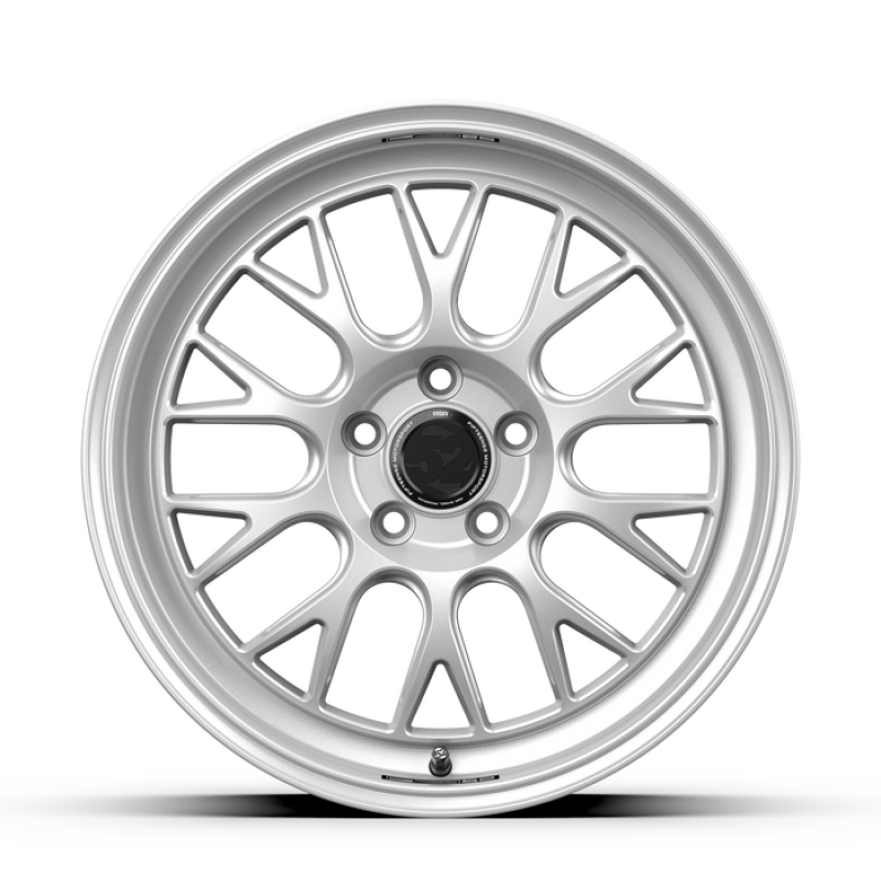 FFTRSHRS-88551+42-fifteen52 Holeshot RSR 18x8.5 5x112 42mm ET 57.1mm Center Bore Radiant Silver-Wheels - Cast-fifteen52