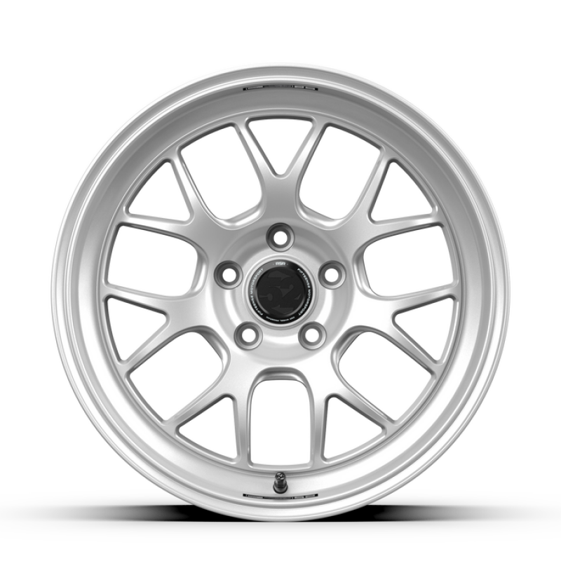 FFTRSARS-89552+22-fifteen52 Apex RSR 18x9.5 5x120 22mm ET 72.56mm Center Bore Radiant Silver-Wheels - Cast-fifteen52