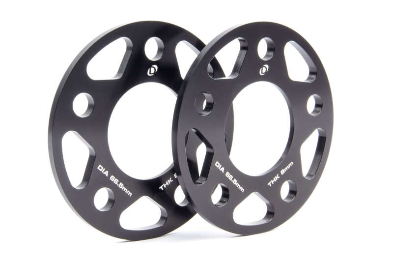 Dinan D210-2026 Wheel Spacer Set - primary product image