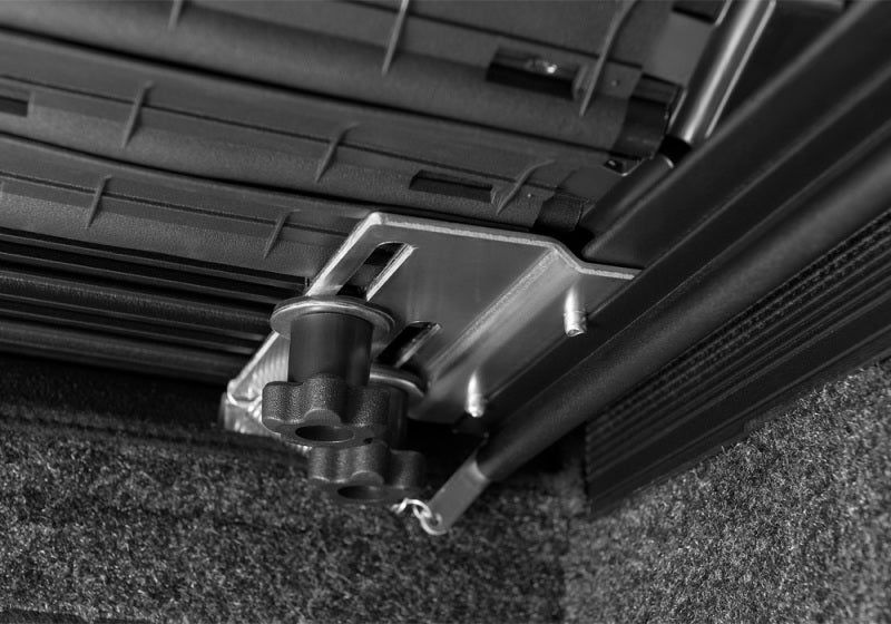BAK 04-13 Chevy Silverado/GM Sierra Revolver X4s 5.9ft Bed Cover-Tonneau Covers - Roll Up-BAK