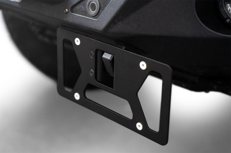 Close up ADD AC9905201NA aluminum plate with slotted holes