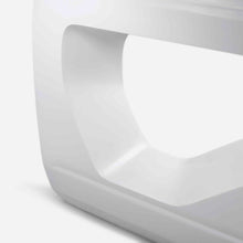 Load image into Gallery viewer, Side profile showcasing fitment and trail visibility design