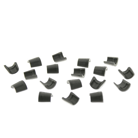 Close up Ferrea hardened steel single bead 7° keeper detail