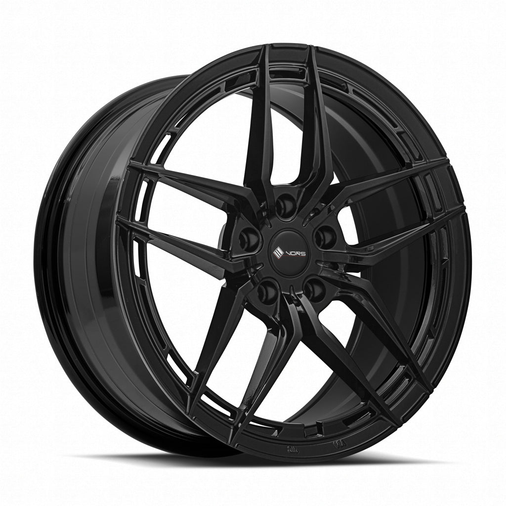 Vors Wheels Vors LT53 18x8 35 5x114.3mm 73.1mm Gloss Black