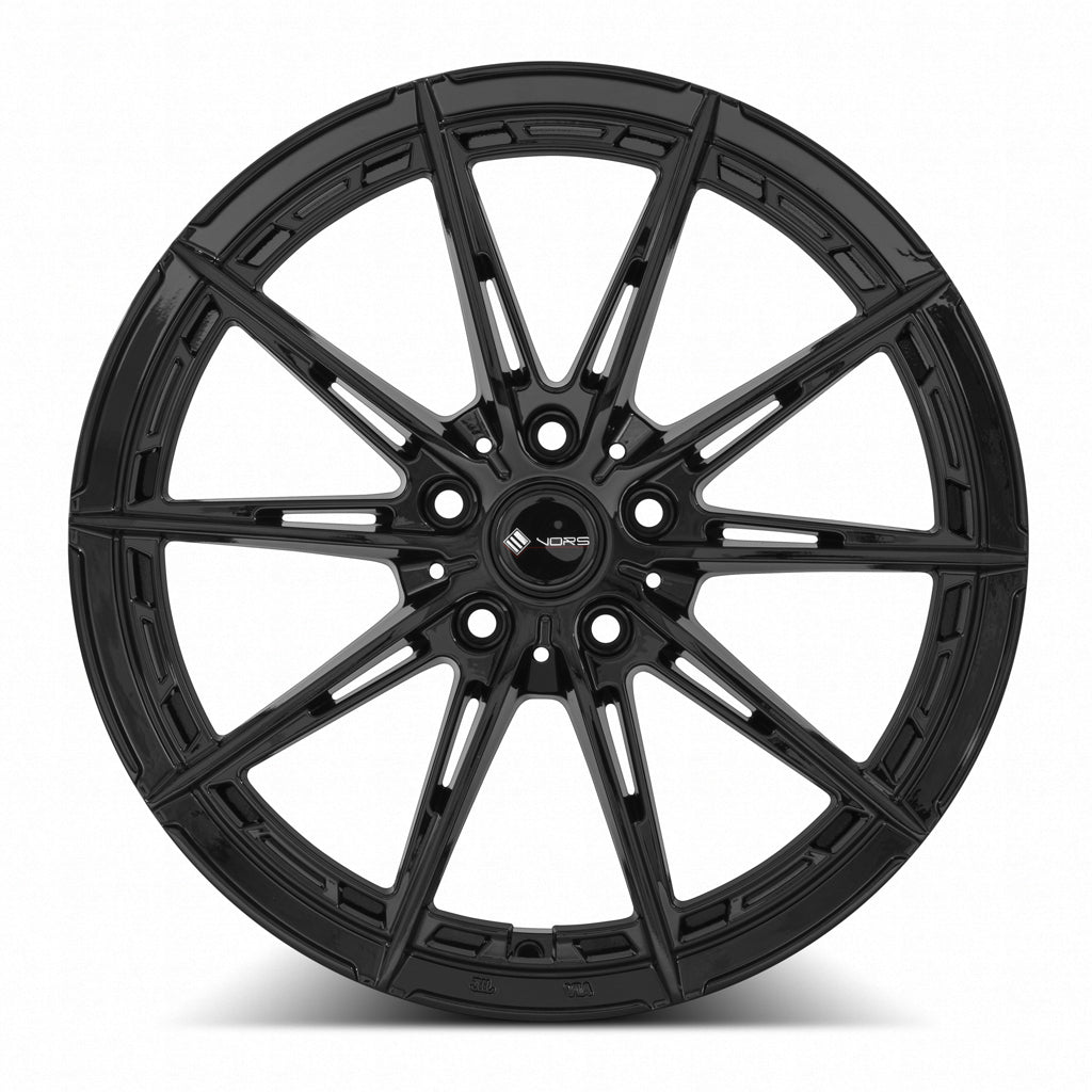 Vors Wheels Vors LT84 18x8 35 5x114.3mm 73.1mm Gloss Black