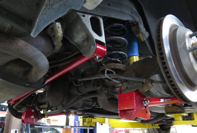 82-02 Camaro Firebird Tubular Panhard Bar - UMI Red