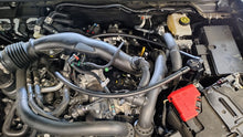 Load image into Gallery viewer, J&amp;L 24-25 Ford Ranger Raptor 3.0L PCV Side Oil Separator - Black Anodized - Mounted