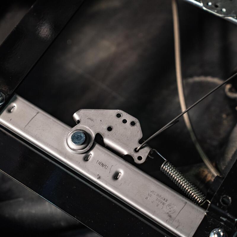 Rolling Big Power Seat Can-Am Maverick X3