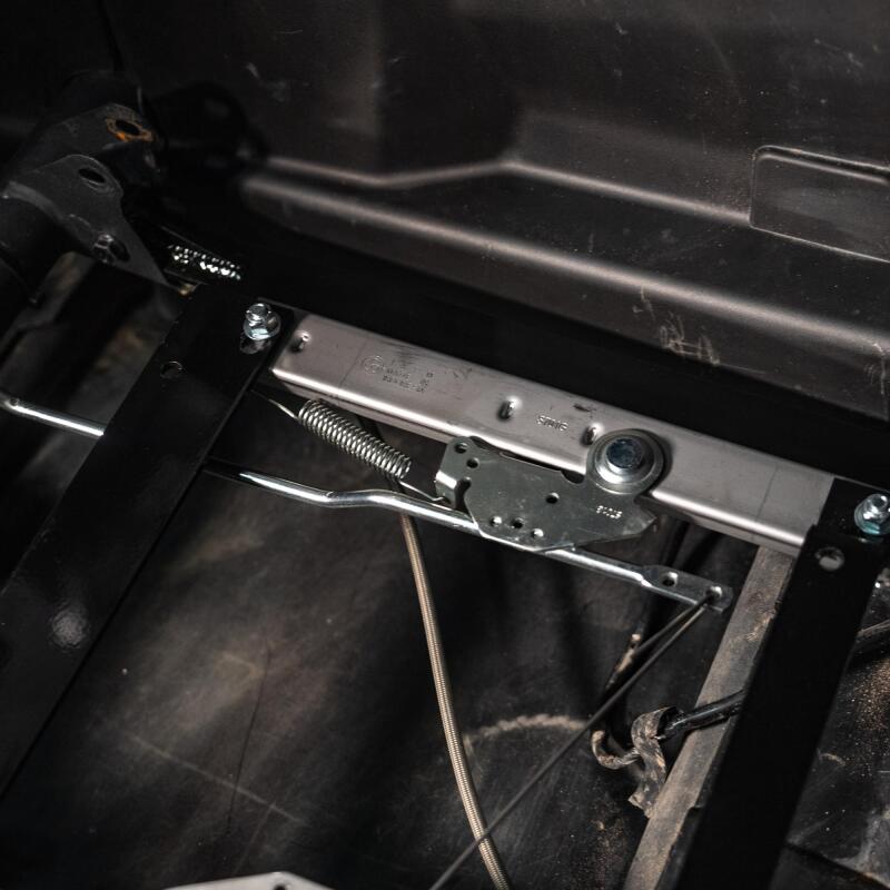 Rolling Big Power Seat Can-Am Maverick X3