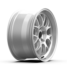 Load image into Gallery viewer, FFTRSARS-89552+22-fifteen52 Apex RSR 18x9.5 5x120 22mm ET 72.56mm Center Bore Radiant Silver-Wheels - Cast-fifteen52