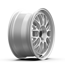 Load image into Gallery viewer, FFTRSHRS-88551+42-fifteen52 Holeshot RSR 18x8.5 5x112 42mm ET 57.1mm Center Bore Radiant Silver-Wheels - Cast-fifteen52