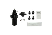 Load image into Gallery viewer, Turbosmart TS-0404-1532 Fuel Pressure Regulator