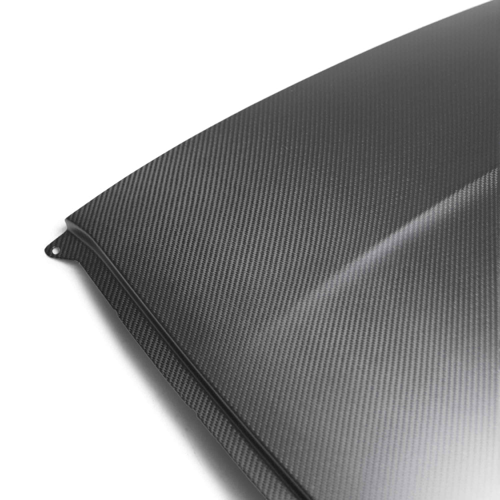 Side profile of Anderson Composites full replacement dry carbon roof for Mustang GT