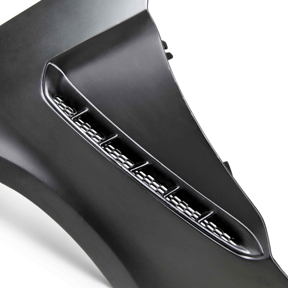 Anderson Composites GT350 Style Fender – Close-Up View
