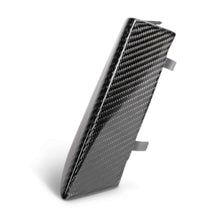 Load image into Gallery viewer, Detail shot of grille insert alignment and fitment on GT350 front fascia