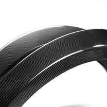Load image into Gallery viewer, Close-up of carbon fiber weave pattern and high-gloss UV-protected finish