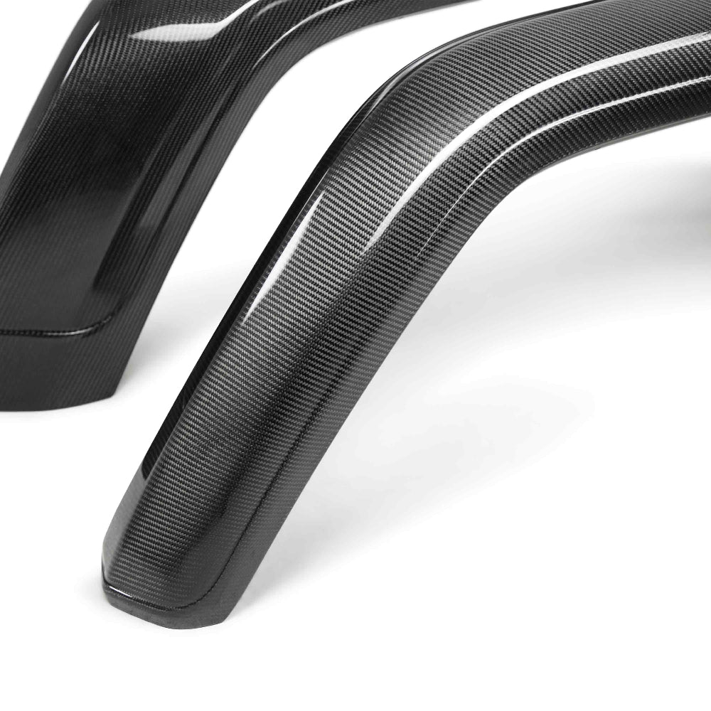 Gloss Carbon Fiber Finish Detail on Anderson Composites Jeep Gladiator Rear Fender Flares