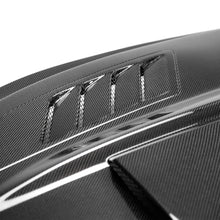 Load image into Gallery viewer, Close-up of 3K 2x2 twill weave carbon fiber construction and vent detail.