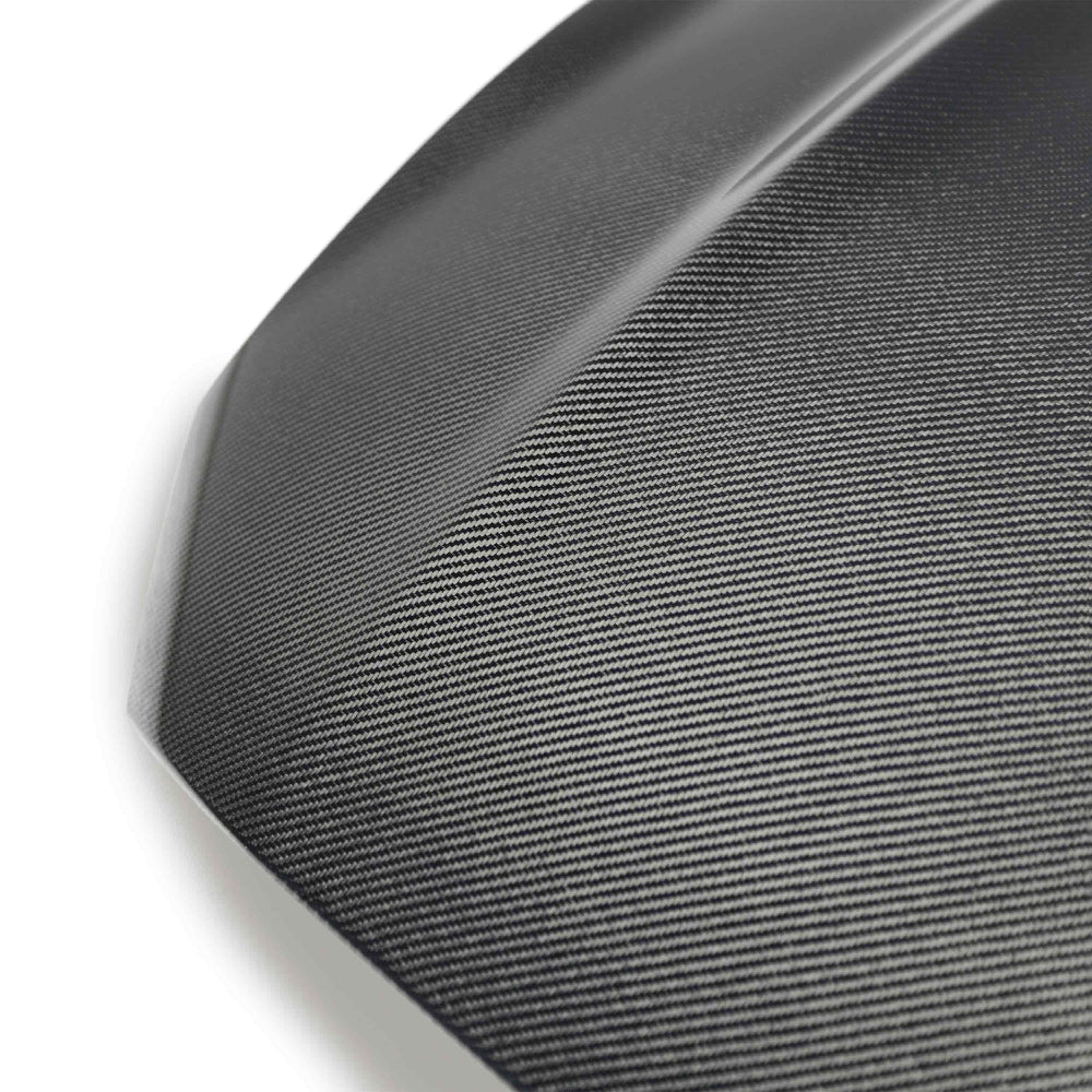 Side profile showing aggressive GT500-inspired vent layout and high-gloss finish.