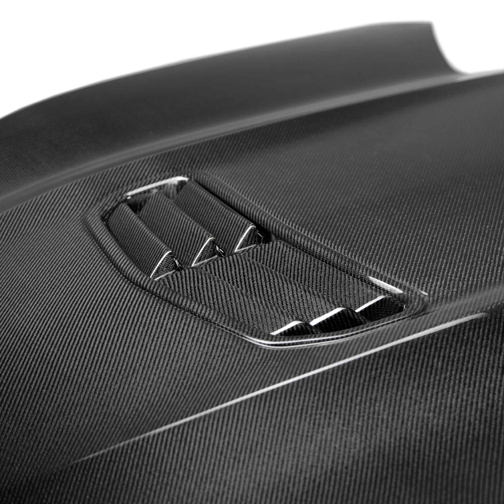 Close-up of vent detail showing UV-protected clear coat and precision weave alignment.