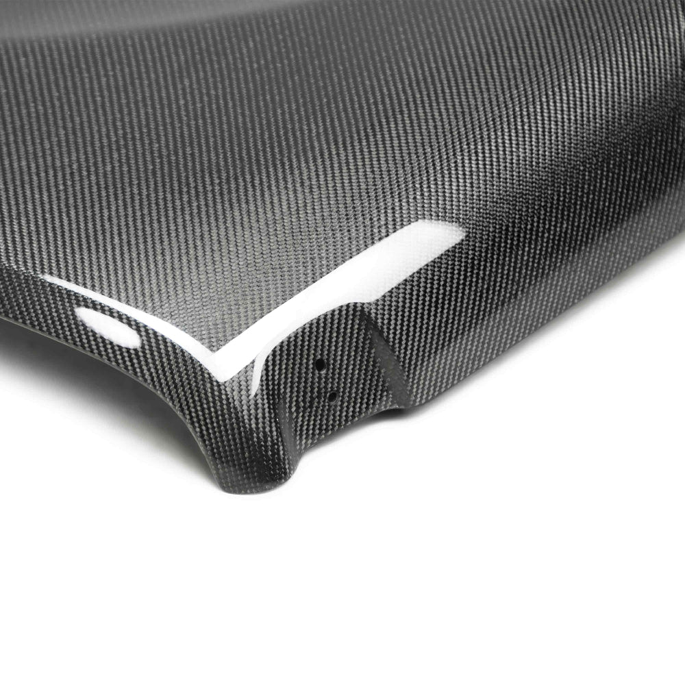 ALT: 2018–2023 Jeep Wrangler JL Rubicon Carbon Fiber Hood Close-Up Weave Detail