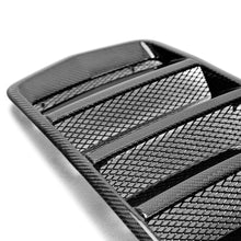Load image into Gallery viewer, Anderson Composites Camaro Z28 Carbon Fiber Hood Vent – mesh vent and finish detail
