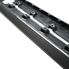 Load image into Gallery viewer, Close-up of 3K 2×2 twill carbon fiber weave and UV-resistant clear coat on Type-OE splitters.