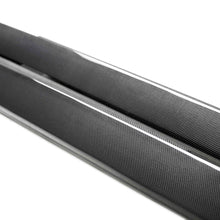 Load image into Gallery viewer, Close-up of 3K 2x2 twill carbon weave texture with gloss UV finish.