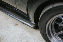 Load image into Gallery viewer, Rear-quarter shot showing aerodynamic profile and flush alignment with factory rocker.