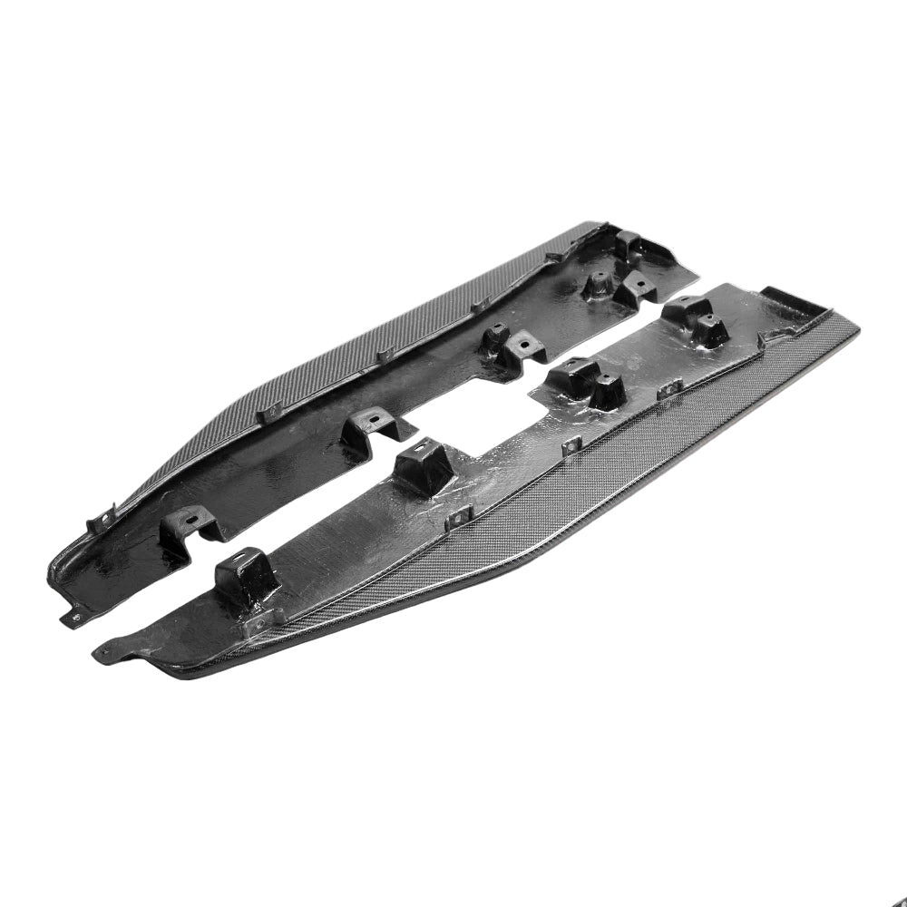 Front angle showing Anderson Composites Carbon Fiber Side Splitters for 2020–2023 Shelby GT500 installed on vehicle with gloss 3K 2x2 weave.