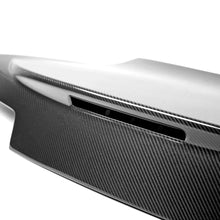 Load image into Gallery viewer, Close-up of Anderson Composites dry carbon weave and pre-preg autoclave-cured finish for superior strength.