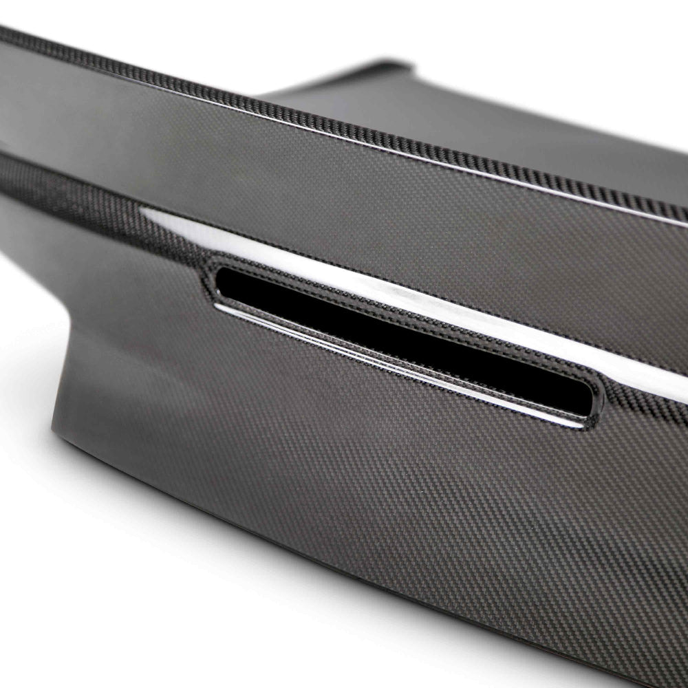 Lightweight carbon fiber deck lid for 2016–2024 Chevrolet Camaro coupe
