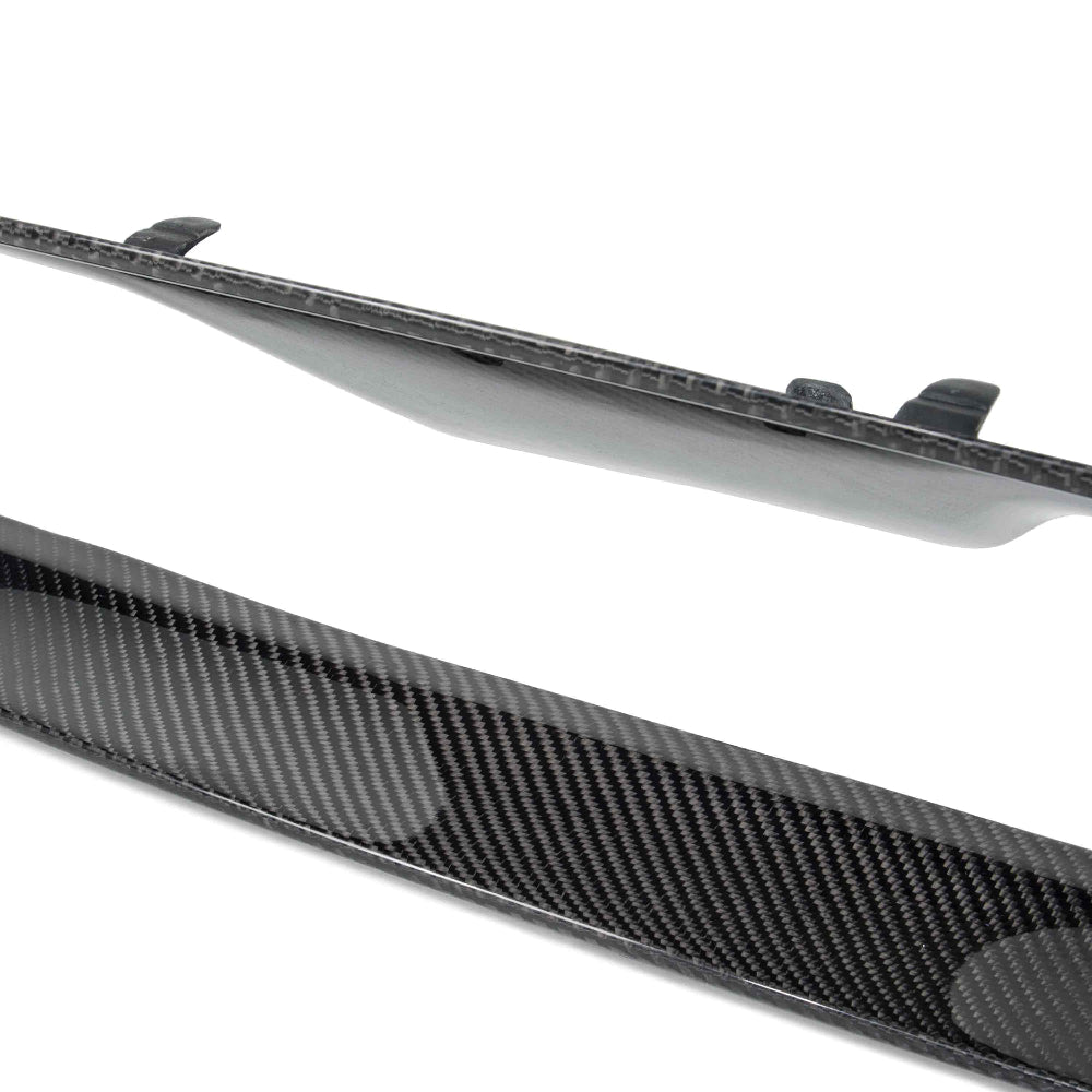 2010–2014 Mustang Shelby GT500 Carbon Fiber Hood Vents – Installed View