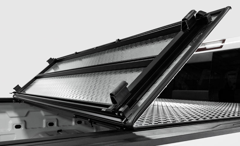 Access LOMAX Tri-Fold Cover 2022+ Nissan Frontier - 5ft Bed Access ACCB3030059