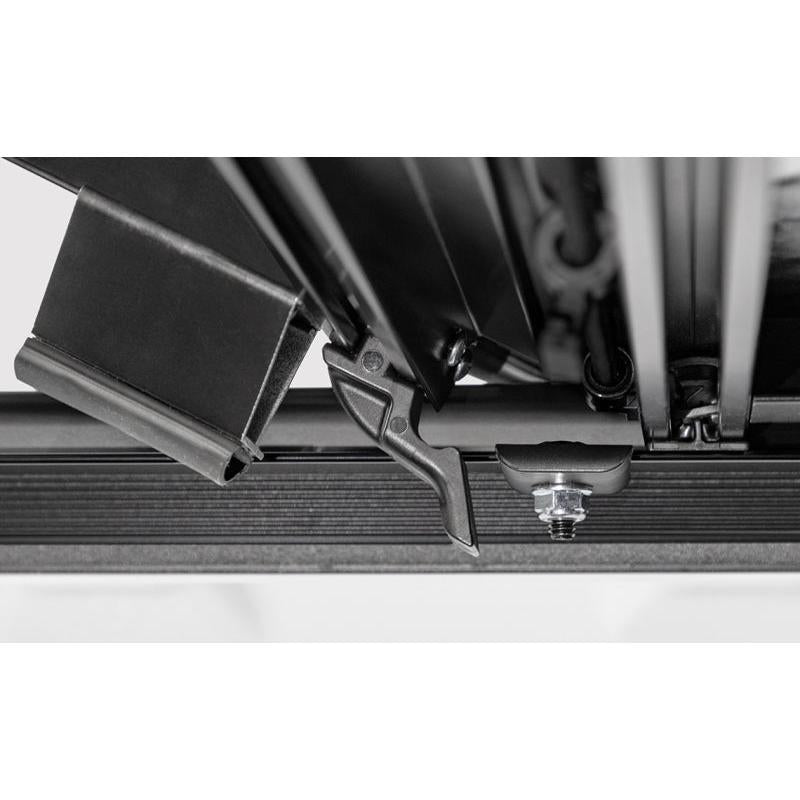 Access LOMAX Tri-Fold Cover 26-27 Ford Ranger - 5ft Standard Bed - image 9